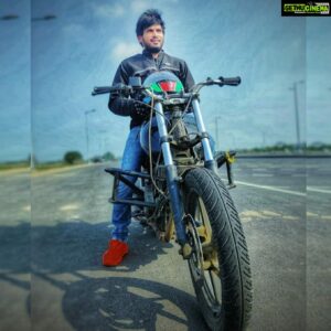 Rakshan Instagram - #playtime 🎮🏍