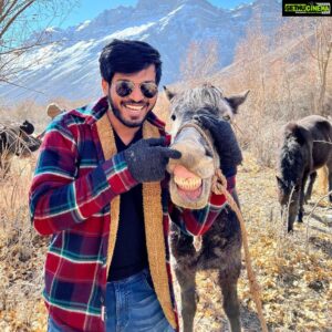 Rakshan Instagram - He didnt understand my joke so I made him smile 😍😋🦄
