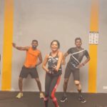 Ramya Subramanian Instagram - Aaarambichitom 🐥….. marubadiyum Oru trending songla enga atrocity velaiya kaamika 🎶😅🤝🤪🐒 ( we love it just for the fun of doing it 🙈) !!! . @sanjeevramki @getfitwithgopi