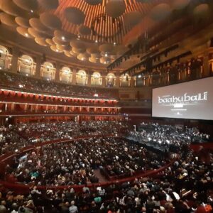 Rana Daggubati Instagram - TheMIGHT , TheMAJESTY, TheMAHISHMATI!! #BaahubaliTheBeginningLive #royalalberthall