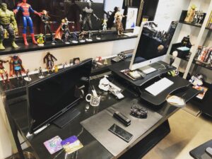 Rana Daggubati Instagram - For everyone who wanted to know what my desk looks like!! Here it is. The cleanest it ever will look;) wasn’t here for a week.
