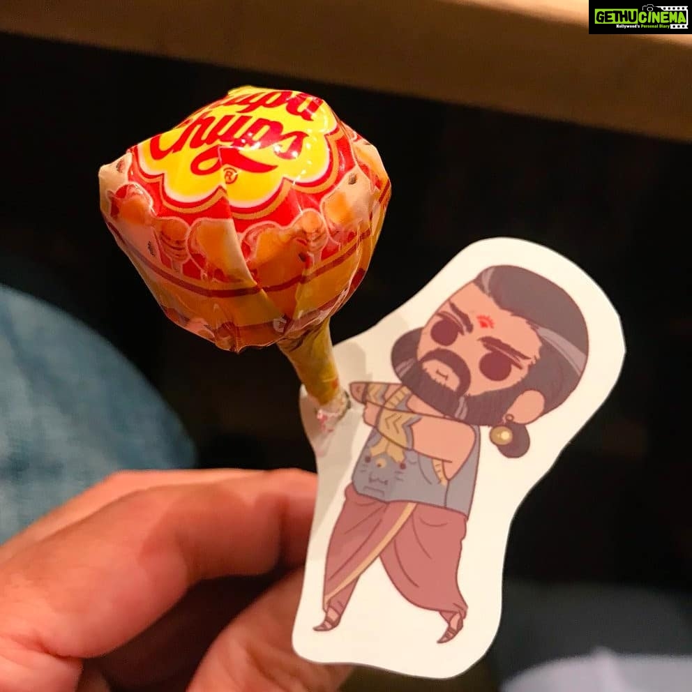 Rana Daggubati Instagram - Merchandise all over :) Tokyo, Japan