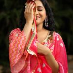 Rashmi Gautam Instagram - #candidcapture by @v_capturesphotography 💟💟💟💟 Outfit by @sleekchiccouture_official