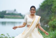Rashmi Gautam Instagram - Outfit by @starrydreamsofficial by SHAMA P.C @nagraphyofficial #RashmiGautam #rashmigautam