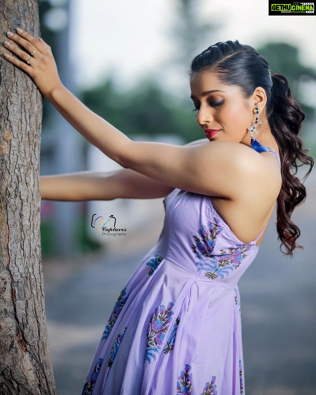 Rashmi Gautam Instagram - #lavender #rashmigautam #lifeismagical #braidstyles #friyay #readyforfriday #comedyshow #extrajabardasth 📸 @v_capturesphotography 💄 @venu_makeupandhair