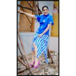 Rashmi Gautam Instagram - Oh yeah weekend is here Outfit curated by @stylistrichie 🧩📘💙🔵🔹🔷 📸 @ekorphotography #rashmigautam #lifeismagical #polkadots #bluestripes #blueandwhitestripes #steletoes👠