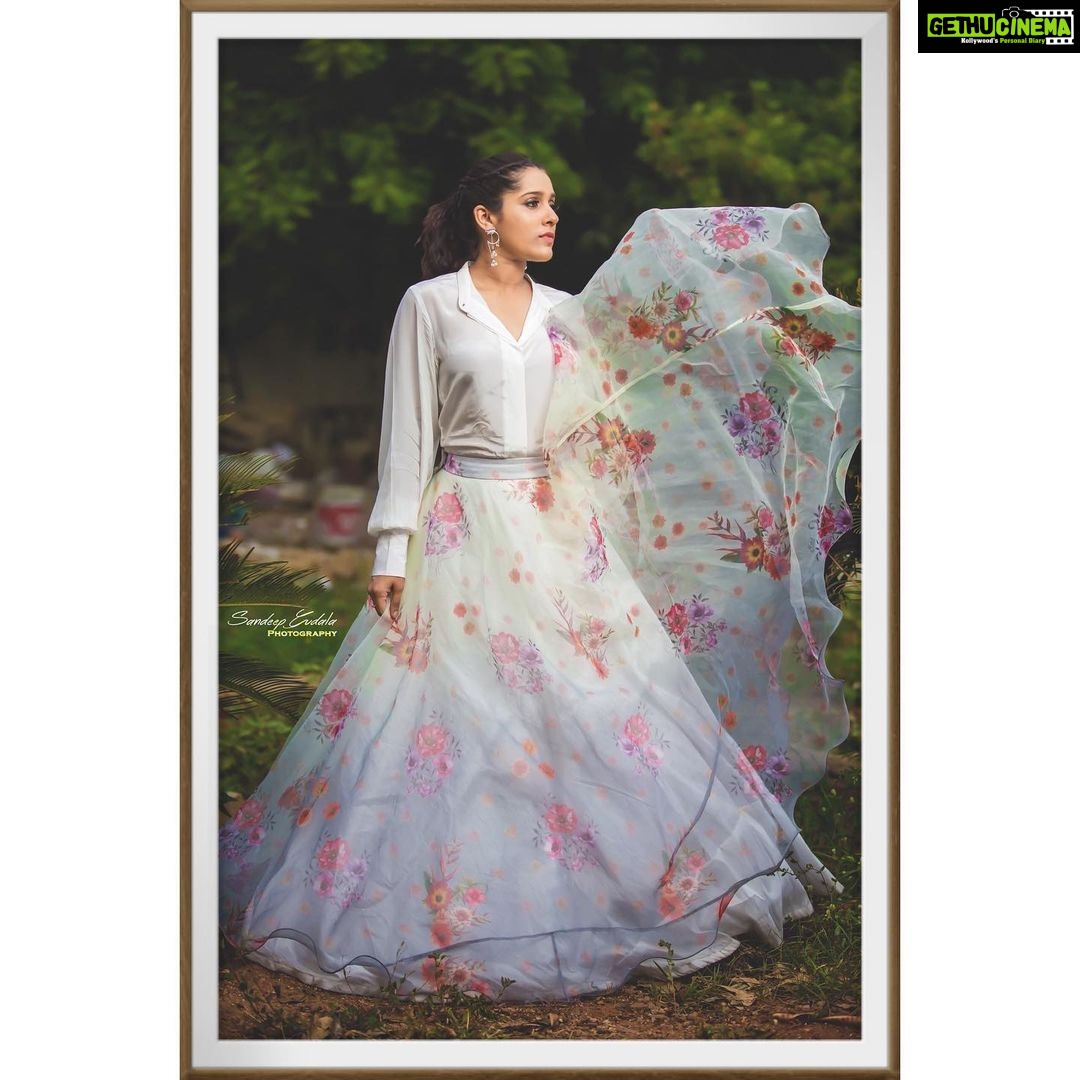 Rashmi Gautam Instagram - "She dreamed improbable dreams, followed her heart and created her own little fairytale." Outfit by @neena_jha π πΈby @sandeepgudalaphotography #lifeismagical #rashmigautam #white #neon #floraldress #summer ππΈπΈπΈβοΈβοΈβοΈπππ