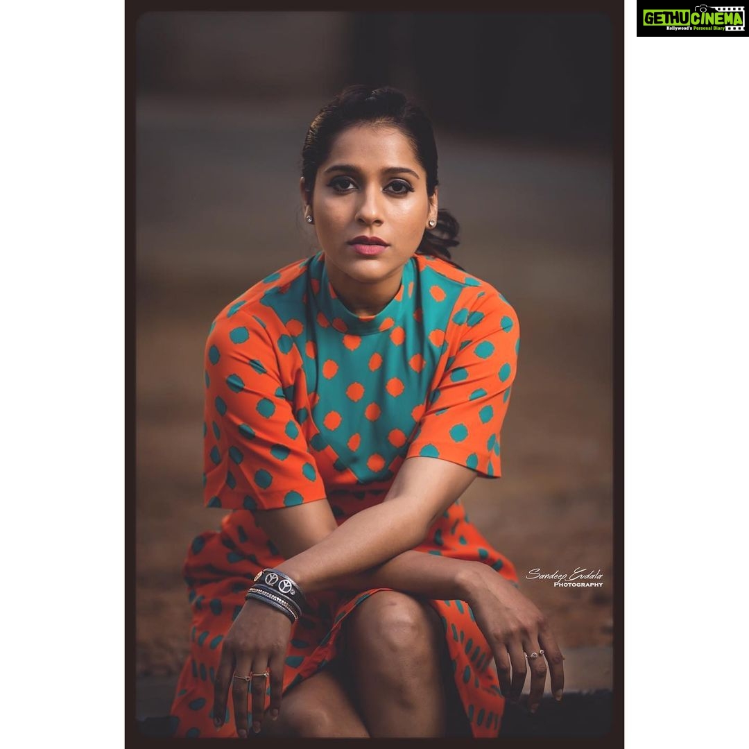 Rashmi Gautam Instagram - WHEN YOU CAN BLESS SOMEONE ELSE WHILE YOU ARE GOING THROUGH YOUR OWN STORM , YOU’VE DONE LOVE . #healingbrave