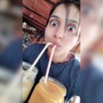 Rashmi Gautam Instagram - It’s important to stay hydrated, but that doesn’t mean sober 😂😆😜😝😛😋🤪 On a serious note #stayhydratedmyfriends #lifeismagical #freshjuices #doubleup #goadiaries🌴 #rashmigautam