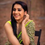 Rashmi Gautam Instagram - Saree by @shrutiigclothing P.c @v_capturesphotography