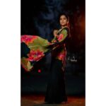 Rashmi Gautam Instagram - Saree by @thread_fabric 🥻🥻🥻🥻 P.c @v_capturesphotography 📸📸📸📸