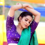 Rashmi Gautam Instagram - Sankranthi spl half saree by @varahi_couture Pic 📸 credit @santhosh_photography_sp Earnings @bandhanemporio #RashmiGautam #halfsaree #indianfestivals #sankranti #2022