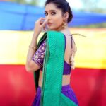 Rashmi Gautam Instagram – Sankranthi spl half saree by @varahi_couture 
Pic 📸 credit @santhosh_photography_sp 
Earnings @bandhanemporio 

#RashmiGautam #halfsaree #indianfestivals #sankranti #2022