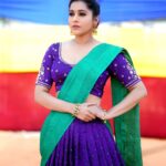 Rashmi Gautam Instagram - Sankranthi spl half saree by @varahi_couture Pic 📸 credit @santhosh_photography_sp Earnings @bandhanemporio #RashmiGautam #halfsaree #indianfestivals #sankranti #2022