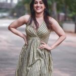 Rashmi Gautam Instagram – Outfit by @samathachowdari 💃💃💃💃

Pic @verendar_photography 📸📸📸📸