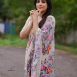 Rashmi Gautam Instagram – P.c  @verendar_photography 

#RashmiGautam #floralmagic #whitesandlights