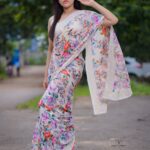 Rashmi Gautam Instagram – P.c  @verendar_photography 

#RashmiGautam #floralmagic #whitesandlights