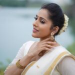 Rashmi Gautam Instagram - P.c @nagraphyofficial