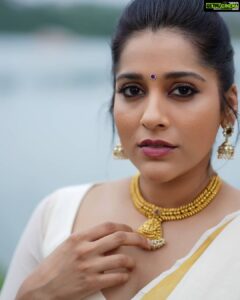 Rashmi Gautam Instagram - P.c @nagraphyofficial