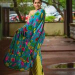 Rashmi Gautam Instagram – Flamingo print saree by @shrutiigclothing 

P.c @sandeepgudalaphotography 📸📸📸