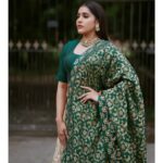 Rashmi Gautam Instagram - Outfit by @starrydreamsofficial by SHAMA 💚💚💚💚💚💚💚 P.c 📸📸📸📸 @nagraphyofficial 📸📸📸 Accessories @sujisrin.collection