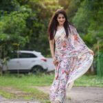 Rashmi Gautam Instagram – P.c  @verendar_photography 

#RashmiGautam #floralmagic #whitesandlights