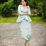 Rashmi Gautam Instagram - Jwellery @estele.co P.c @sandeepgudalaphotography