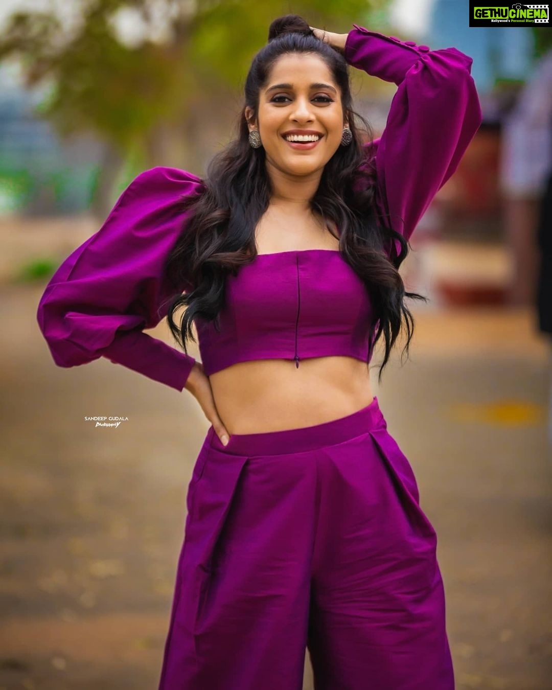 Rashmi Gautam Instagram - Outfit by @varahi_couture ππππππππππππππππππππ πΈπΈπΈπΈπΈπΈ @sandeepgudalaphotography πΈπΈπΈπΈπΈπΈ