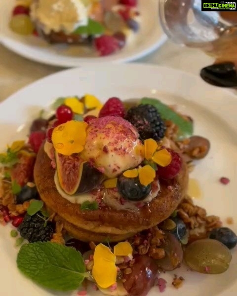 Rashmika Mandanna Instagram - 25 /11/ 21 Dear Diary, this was my 2nd day in Paris.πΈπ Woke up- worked out- went to this most amazing place for breakfast and I had the gluten-free flower pancake and the French toast π€€ (see how gorgeous they look) then walked around .. met @tomas_bijoux .. this super amazing gemologist.. and then when to lafayette for some shopping.. πΈ The only strangers I properly spoke to were these cutest machi machi teddy bears.. π₯²ππΈ got myself an amazing bubble ice tea π€€ then got back to the hotel and went out on a cruise.. on a self date.. and had some yum yum food.. and finally, the day had come to an end. π₯°π₯°