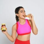 Rashmika Mandanna Instagram – Super stoked to partner with  @daburhoneyofficial . I trust Dabur Honey for its 24 Karat Gold like Purity that makes it the World’s No 1 Honey brand.

Dabur Honey is rich in natural antioxidants and minerals that help boost immunity. Stay Healthy with Dabur Honey! Available on all leading e-commerce platforms!🍯

#DaburHoney #24KaratPurity #NaturalImmunityBooster

#PaidPartnership