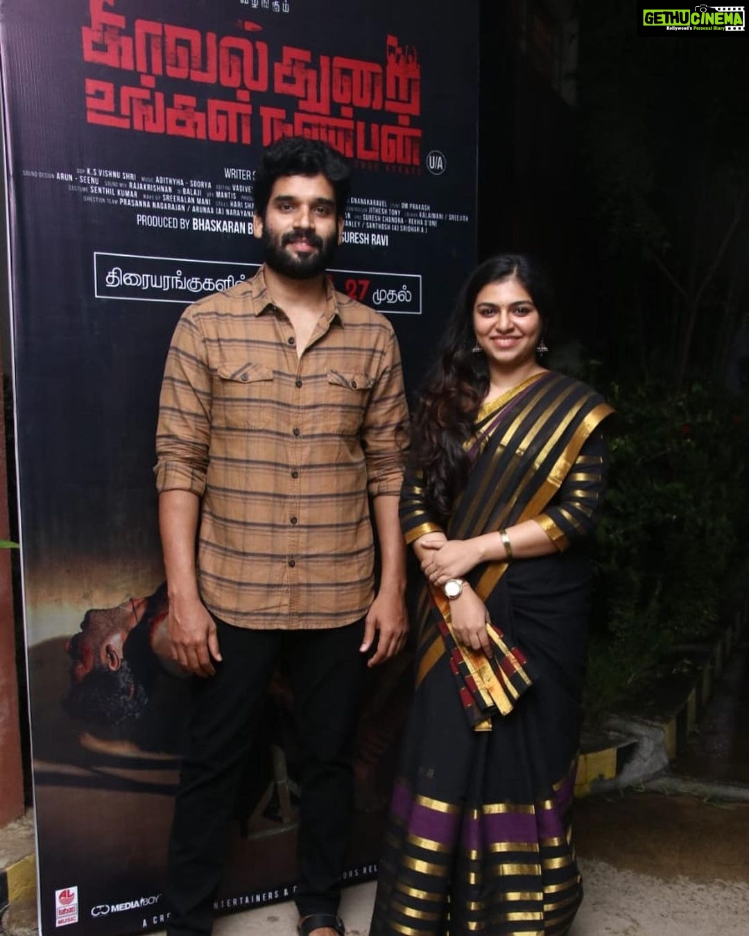 Raveena Ravi Instagram - #kavalthuraiungalnanban press meet! #vetrimaaran sir is presenting our movie! Hitting screens this Friday ! November 27th.. do go to theaters to catch this hard hitting movie..great reviews already by media friends ππ»π€©