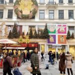 Reenu Mathews Instagram - Festive Vibes in Vienna ❤ . . . #viennagram #travelhotelsmiles #travelgram #travelaroundtheworld #lifestyleblog #dametraveler #reenumathews Stephanzplatz, Vienna