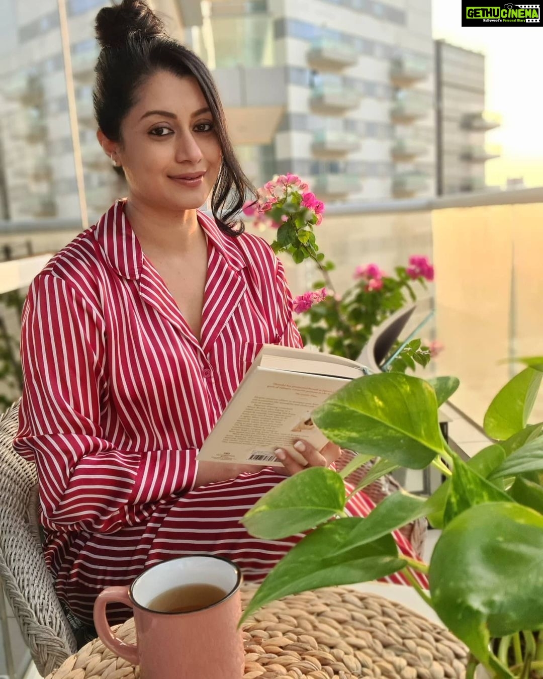 Reenu Mathews Instagram - Heyloooo Fam... Been almost a week since I posted something... Am thoroughly enjoying the lovely weather in Dubai, in my mini garden with some Turmeric tea & a book for company. What are your plans to enjoy the long weekend? Let me know. . . . #sunsetlover #homesweethome #balconygarden #lifeindubai #gratefulheart #mydubai #mydubaiwithlove #dubailifestyleblogger #dubaisunsets Emirate of Dubai