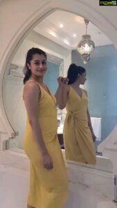 Reenu Mathews Instagram - Love this song & had to do a reel 
.
.
#shershaah #kiaraadvani #galinyellow #reels #reelsofinstagram #travelhotelsmiles #reenumathews