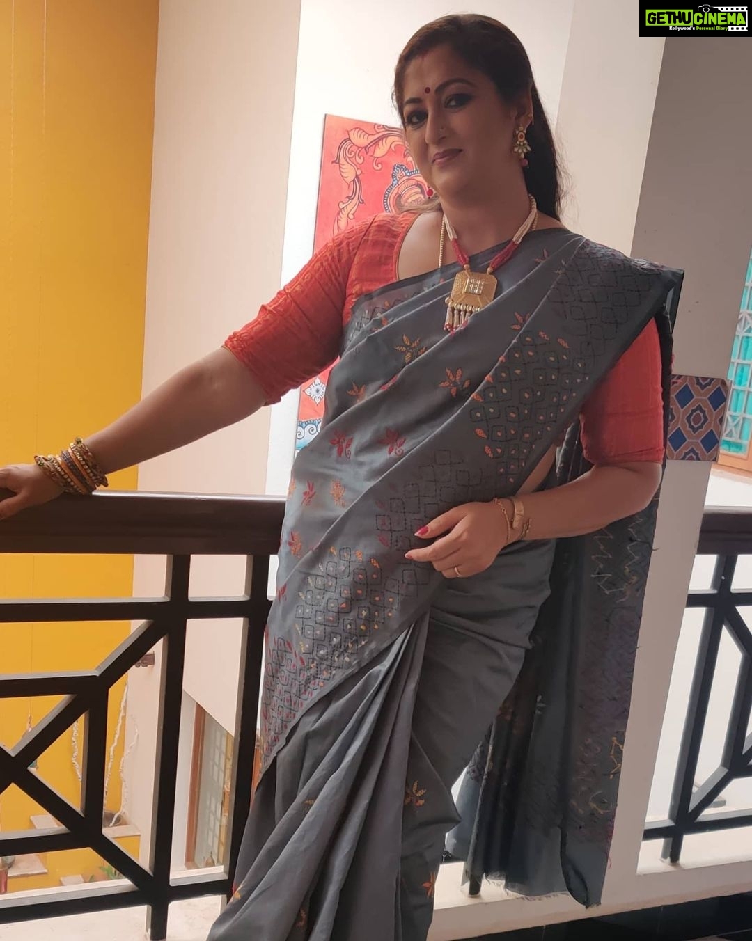 Rekha Krishnappa Instagram - Different from my usual collection but I love the saree colour and work on it... Browse @shreeboutique1120 for different saree collection. . . . sareecollections #sareedraping #sareestyle #sareelove #sareeindia #sareeonlineshopping #sareefashion #sareeaddict #sareelover Chennai, India