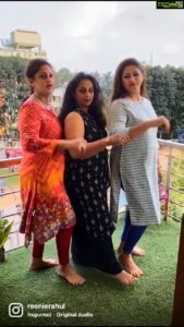 Rekha Krishnappa Instagram - Transition reel with real sisters
@roopabhattacharjee 
@reenierahul 
PC: @poojavkumarrrr 

Dil dubaa dil dubaa.. ❤️
Jewellery credits : @chennai_jazz 
.
.
.
#instareels #reelsinstagram #realsisters👯 #weddingtimes #weddingcelebration #weddingreels
