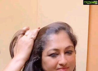 Rekha Krishnappa Instagram - He wanted to do this reel😉😉.. @vasanthakumarvenkataramana . Thanks @chitral_powergirl For taking this video.... . . #reelwithreal #instareels #reelsinstagram #artistlife #tvartists