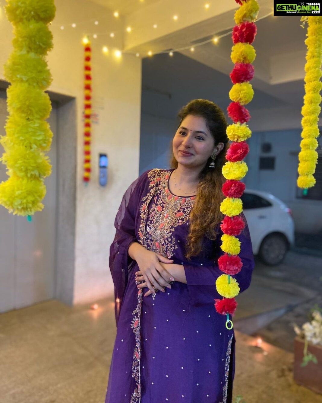 Reshmi Menon Instagram - Happy happy Diwali from us ❤️