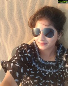 Reshmi Menon Instagram - When can we watch sunsets without a mask again ? Well I mean take selfies lying on a beach again 🙈

I realise a lot of us are blessed to be sitting at home safe right now. Do what you can, there are a ton of sites you can donate to at this time or help someone you know around  you. Let’s fight this together and come out brighter so we have many many more peaceful days ahead ❤️