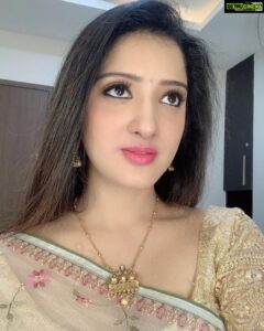 Richa Panai Instagram - A day in God’s own country!💫✨
.
.
.
.
.
.
.
.
.
.
.
#kerala #godsowncountry #sobeautiful #picoftheday #travel #shootmode #mollywood #cute #beauty #trendy #mumbai #meme #followme #comment #art #insta #fashion #lifestyle  #stayhome #life #new #instafashion #nature #myself #selfie #richerish