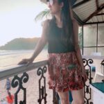 Richa Panai Instagram - Beachy peachy!⛱🖤🍑👄 . . . . . . . . . . . #favouritebeach #goa #soclean #beautiful #picoftheday #cute #beauty #trendy #meme #followme #comment #art #insta #fashion #lifestyle #stayhome #life #new #instafashion #nature #myself #travel Bogmalo Beach Goa