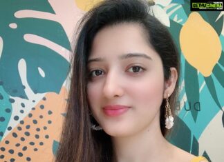 Richa Panai Instagram - We are nothing in front of Mother Nature.. let’s love and protect her and she will protect us right back!🙏🏻🌼🌿 #worldearthday #protectourplanet #protectnature Earth