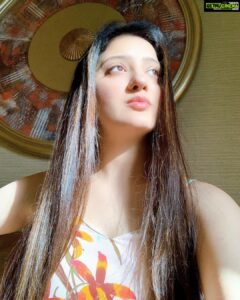 Richa Panai Instagram - Sunshine on my mind!🌅
.
.
.
.
.
.

.
.
.
.
.
#quotes #quotestagram #instagram #love #instagood #trending #follow #like #explore #explorepage #viral #instadaily #reel #followforfollowback #likeforlikes #memes #india #photography #fashion #music #reelitfeelit #foryou #reelsindia #bollywood #likes #picoftheday #video #ootd #lookoftheday