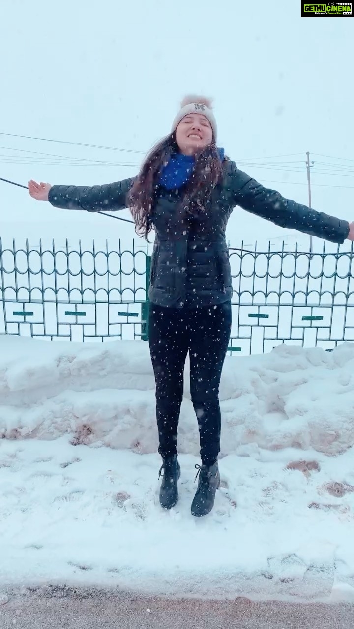 Richa Panai Instagram - 💙💙💙💙. . . . . . . . . . #reels #instagram #love #reelsinstagram #tiktok #instagood #trending #follow #like #explore #explorepage #viral #instadaily #reel #followforfollowback #likeforlikes #memes #india #photography #fashion #music #reelitfeelit #foryou #reelsindia #bollywood #likes #photooftheday #video #k #bhfyp