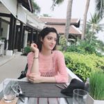 Richa Panai Instagram - Who all are missing Thailand .. raise your hands!!!🙋🏻‍♀️🙋🏻‍♀️🙋🏻‍♀️🙋🏻‍♀️ . . . . . . . . . . . . #quotes #quotestagram #instagram #love #instagood #trending #follow #like #explore #explorepage #viral #instadaily #reel #followforfollowback #likeforlikes #memes #india #photography #fashion #music #reelitfeelit #foryou #reelsindia #bollywood #likes #picoftheday #video #ootd #lookoftheday