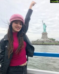 Richa Panai Instagram - Miss each day of this beautiful trip!🗽🖤.
.
.
.
.
.
.
.
.
.
.

#nyc #newyork #bigapple #instagram #love #reelsinstagram #tiktok #instagood #trending #follow #like #explore #explorepage #viral #instadaily #reel #followforfollowback #likeforlikes #memes #india #photography #fashion #music #reelitfeelit #foryou #reelsindia #bollywood #likes #photooftheday #video