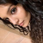 Ritika Singh Instagram – #selfiesafterages