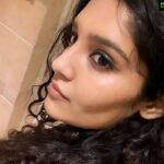 Ritika Singh Instagram – 🦋
#eyelineronpoint #wingsonfleek