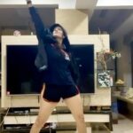 Ritika Singh Instagram - When you smash your last workout session of the week 😂💪🏼 #postworkout #donefortheweek #pumpedaf #happyweekend