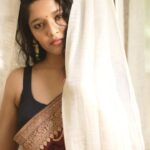 Ritika Singh Instagram - 🥀🍂 Reel @ashwin_guru17 Shot by @anitakamaraj Styled by @neelam_stylist